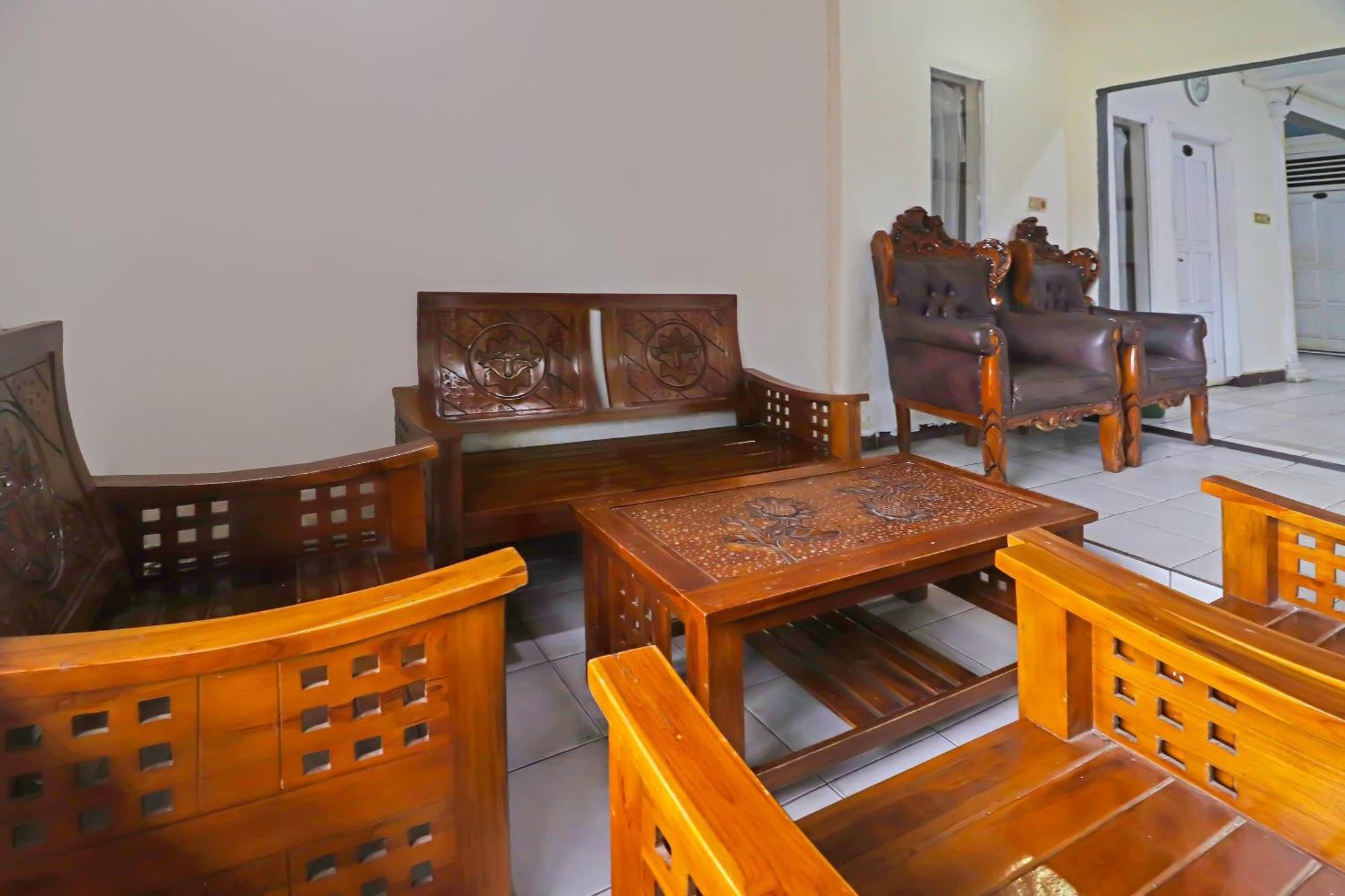 Oyo 92484 Wisma Permata Syariah Bangko المظهر الخارجي الصورة