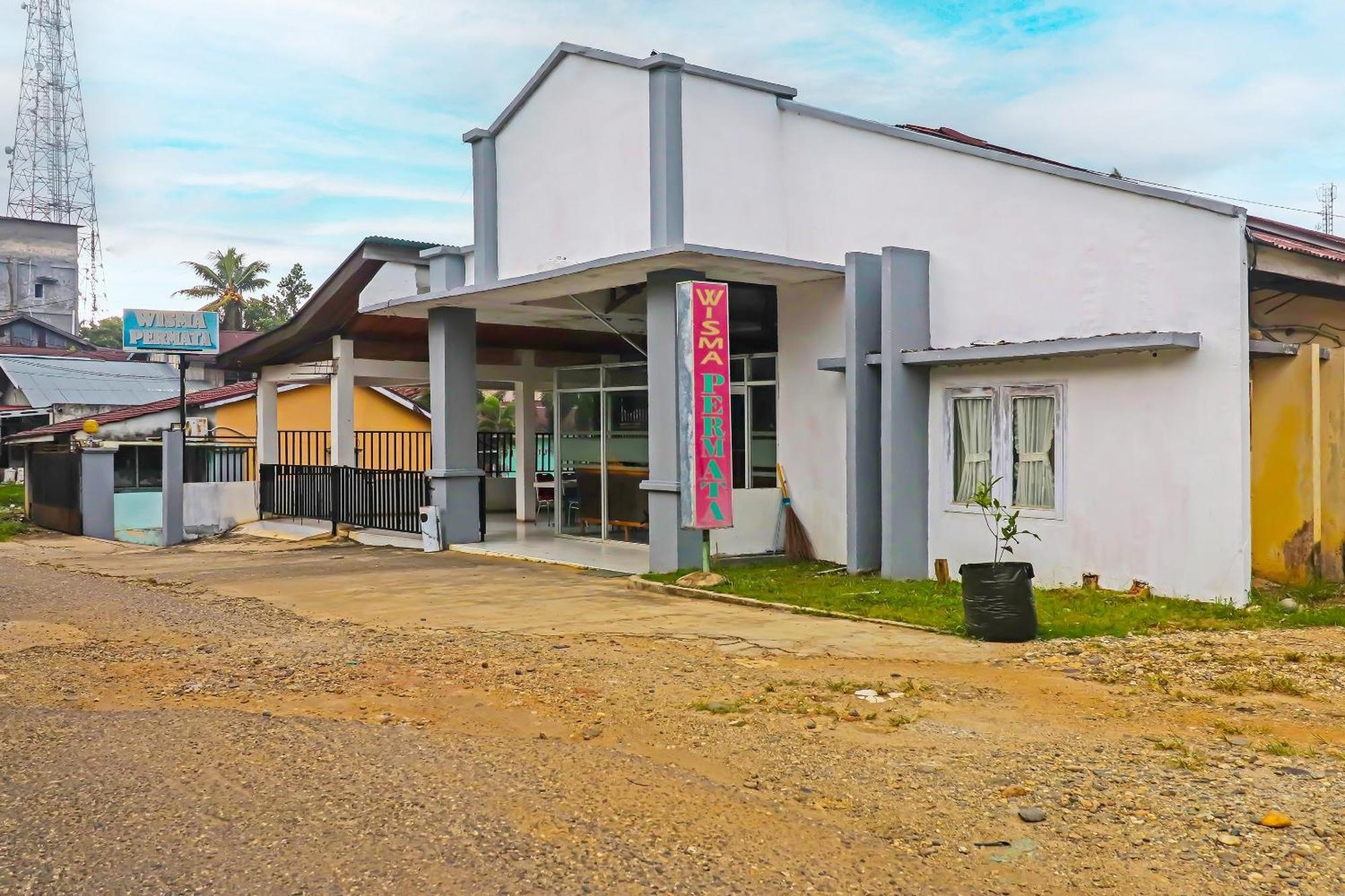 Oyo 92484 Wisma Permata Syariah Bangko المظهر الخارجي الصورة